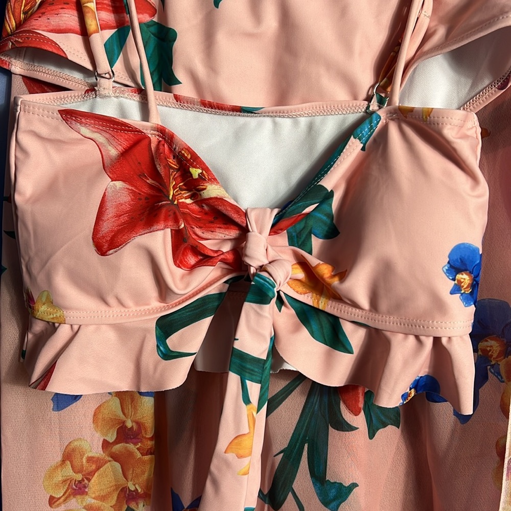 Three Piece Swim Set Tropical Pink Flower - Picture 5 of 6